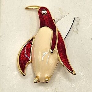 NEW VINTAGE Red & White Enamel Penguin Rhinestone Eye Brooch Pin